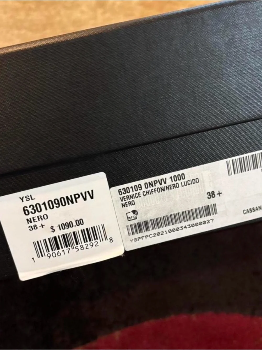 Saint Laurent Black Patent YSL Logo T-Strap High Heels - Picture 5 of 6